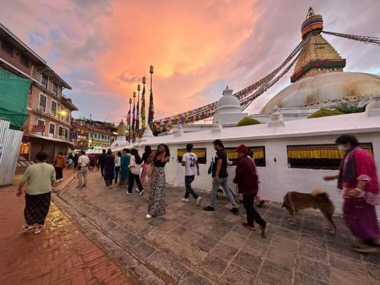 kathmandu-7-unesco-sites-private-with-dinner-group-day-tour