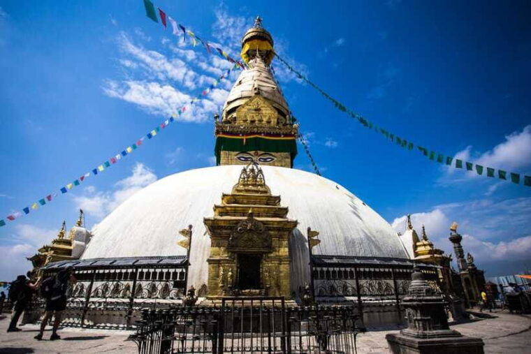 kathmandu-private-group-4-unesco-world-heritage-with-lunch