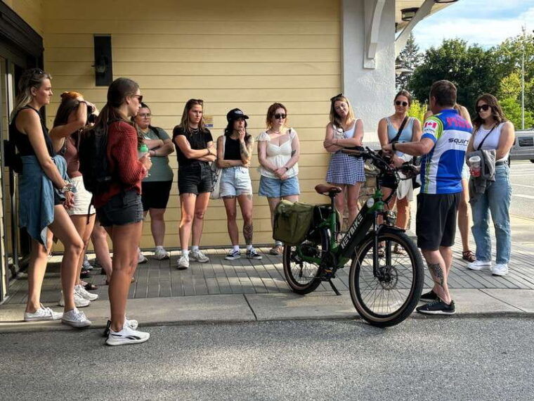 kelowna-okanagan-lake-guided-e-bike-tour-with-picnic