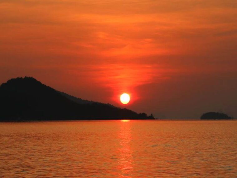 ko-lanta-private-romantic-sunrise-by-gondola