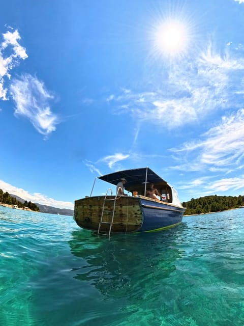 korcula-sail-away-private-cruising-tour