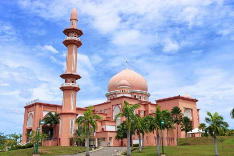 kota-kinabalu-exclusive-private-tour-to-discover-the-city
