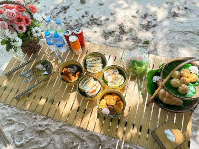 krabi-island-hopping-rock-climbing-experience-in-railay