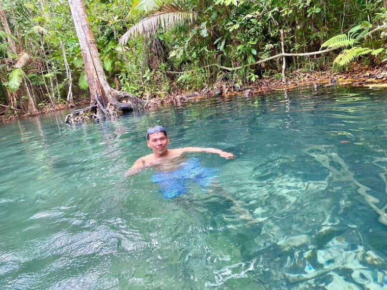 krabi-klong-root-crystal-lake-kayaking-tour