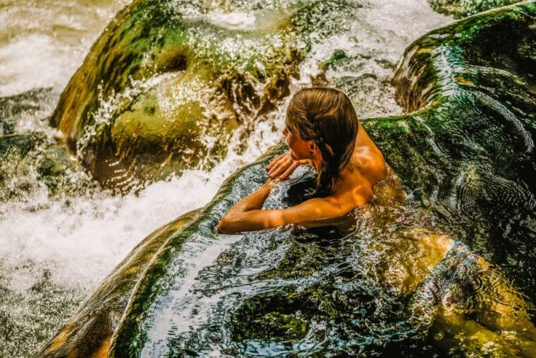 krabi-tiger-cave-temple-emerald-pool-and-hot-springs-tour-2