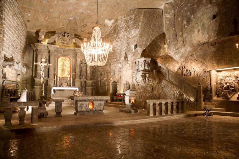 krakow-auschwitz-birkenau-and-salt-mine-guided-tour