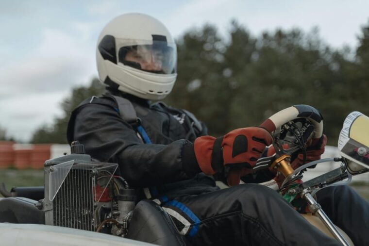 krakow-indoor-go-karting-24-minute-races