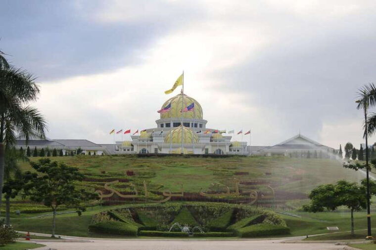 kuala-lumpur-private-half-day-city-tour-2
