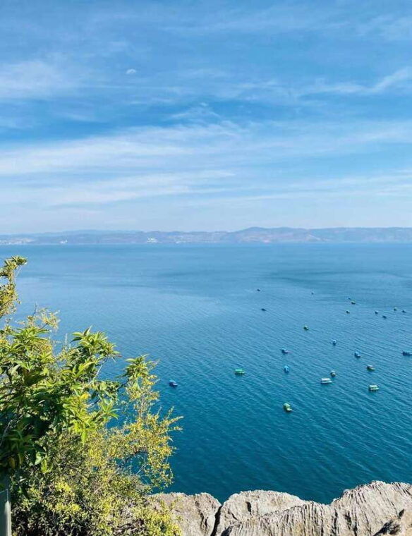 kunming-fuxian-lake-private-tour