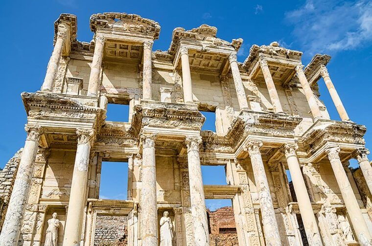 kusadasi-ephesus-house-of-virgin-mary-fully-guided-tour