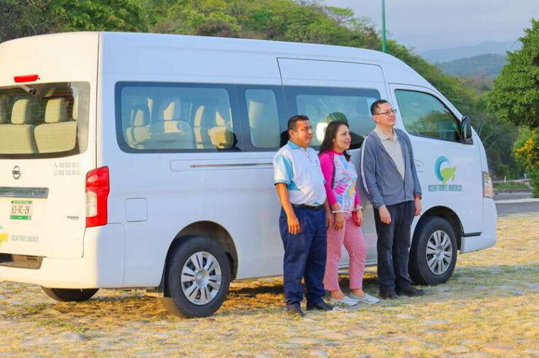 la-crucecita-huatulco-guided-city-tour-and-sunset-viewing