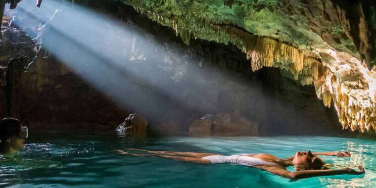 labuan-bajo-rangko-cave-and-beach-snorkeling-half-day-tour