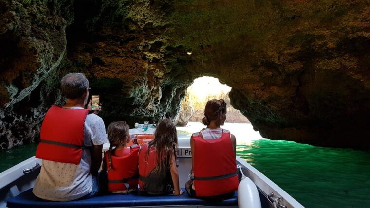 lagos-ponta-da-piedade-grotto-1-hour-tour-with-local-guide