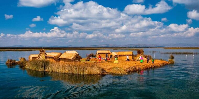 lake-titicaca-two-days-uros-taquile-and-amantani
