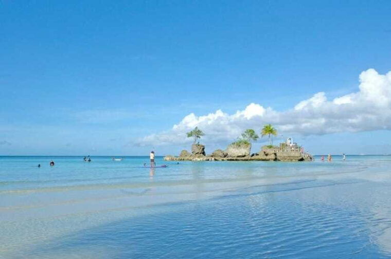 land-tour-with-scuba-diving-and-paraw-sailing