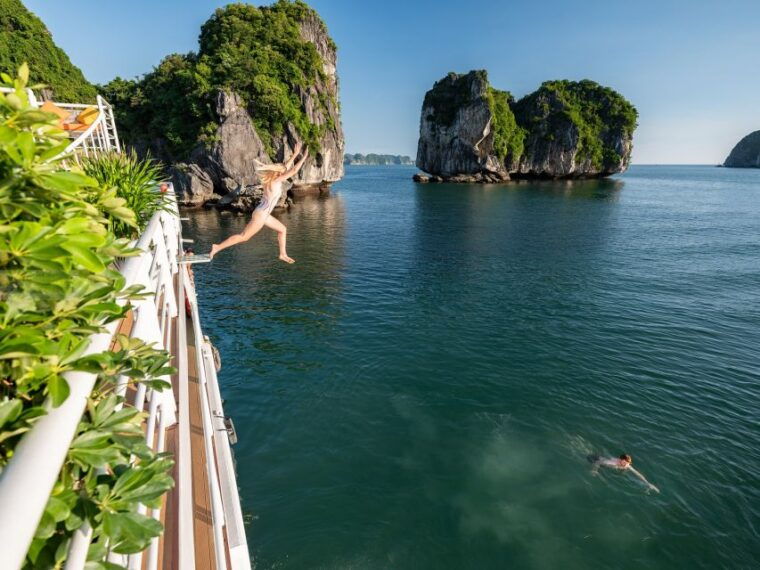 lanhabay-catba-island-viethai-village-luxury-cruise-1-day