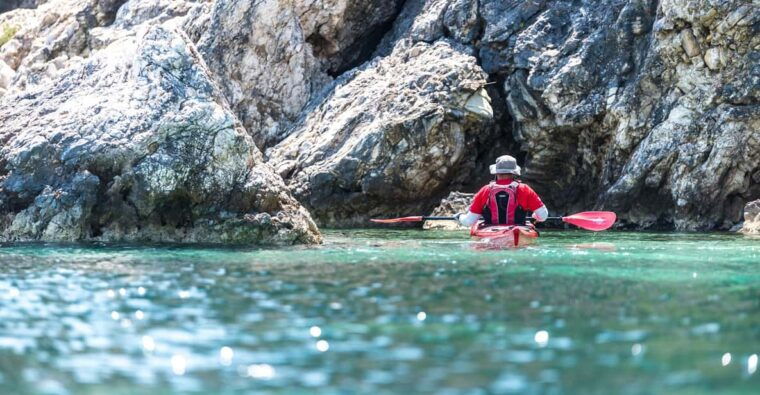 lefkada-blue-cave-kayak-tour-with-a-taste-of-greece