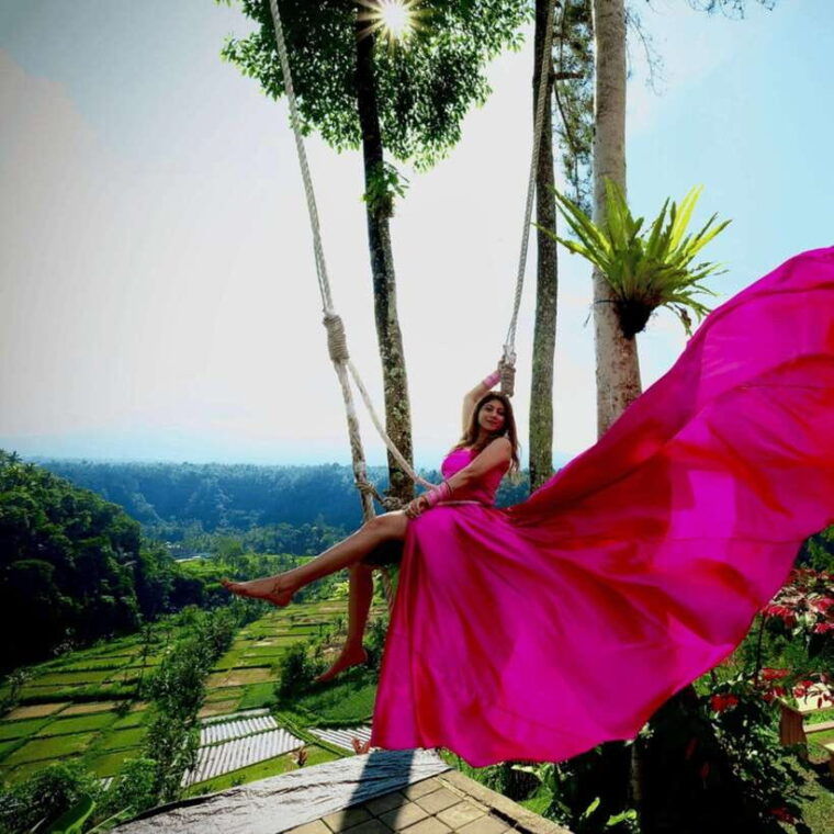 lempuyang-gate-of-heaven-with-bali-karma-journey