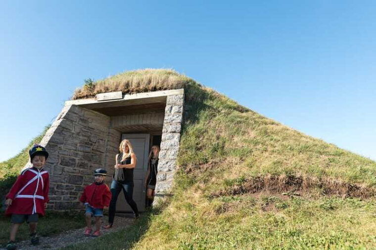 levis-visit-to-the-levis-forts-national-historic-site