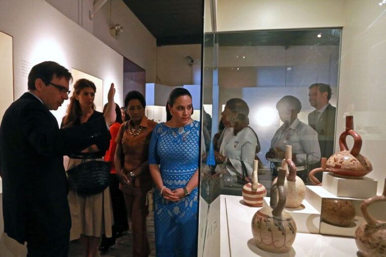 lima-larco-museum-city-tour-with-catacombs-guided-visit