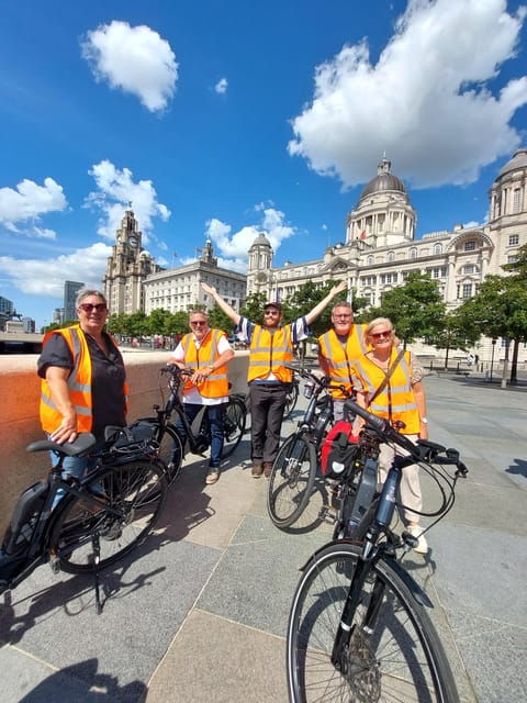 liverpool-city-centre-highlights-tour-on-ebikes