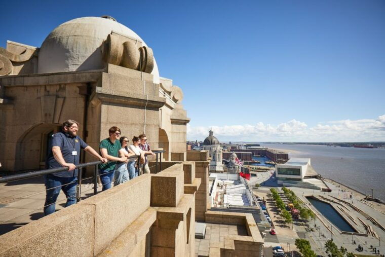 liverpool-royal-liver-building-360-degree-tower-tour