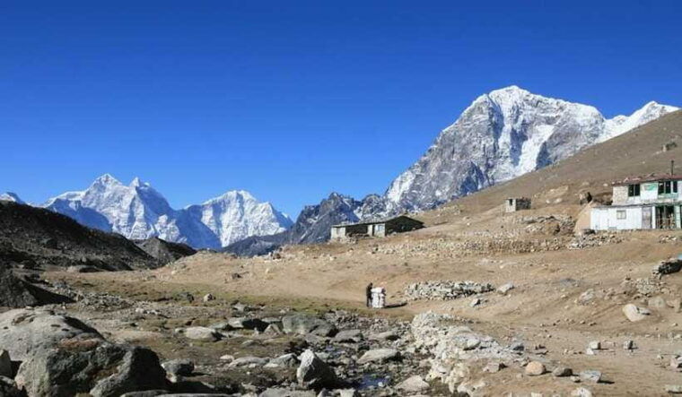 lobuche-peak-climbing-2025-2026