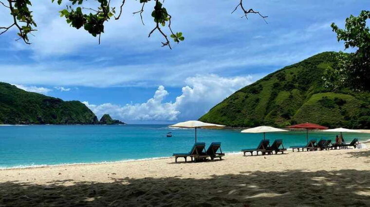lombok-privat-tour-sasak-culture-nuture-south-beach
