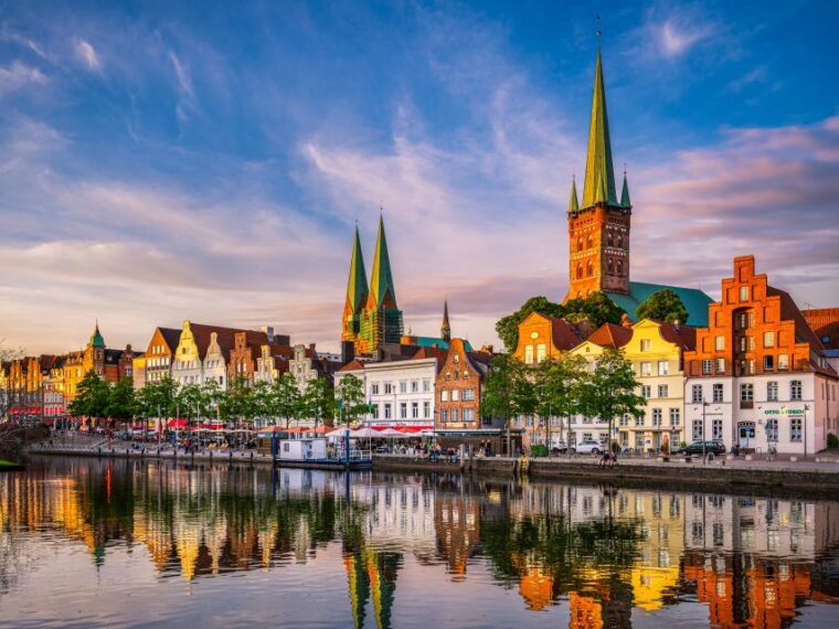 lubeck-st-annes-museum-with-city-walking-tour-option
