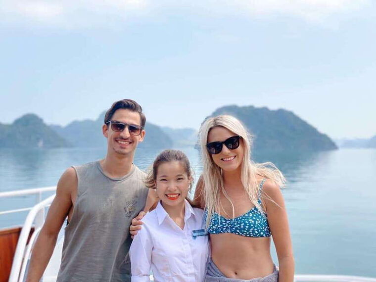 luxury-halong-lan-ha-bay-1-day-catamaran-cruise-from-hanoi