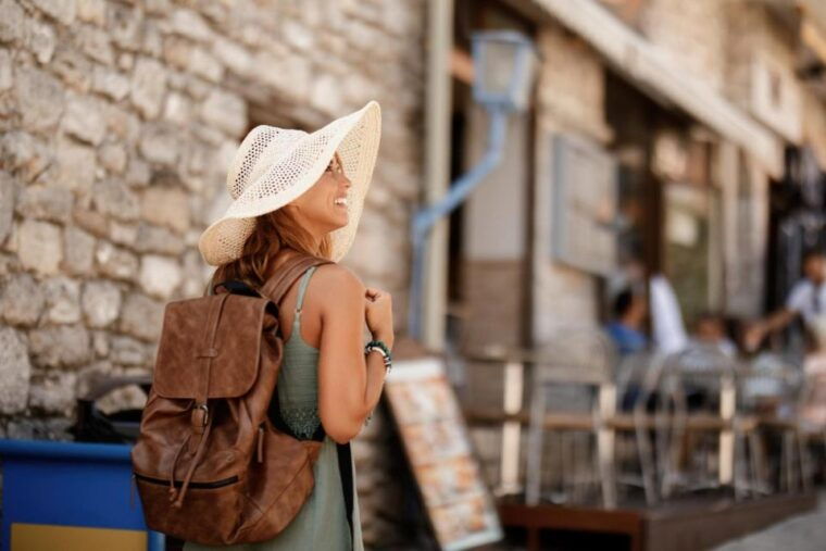 lyon-capture-the-most-photogenic-spots-with-a-local