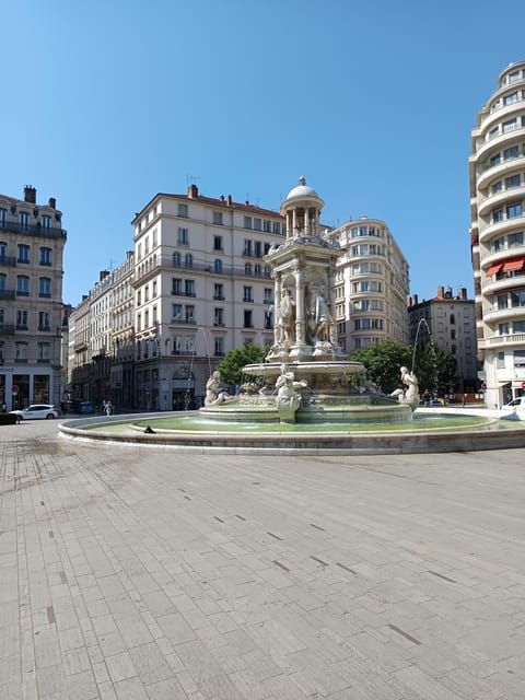 lyon-private-walking-tour-of-the-city