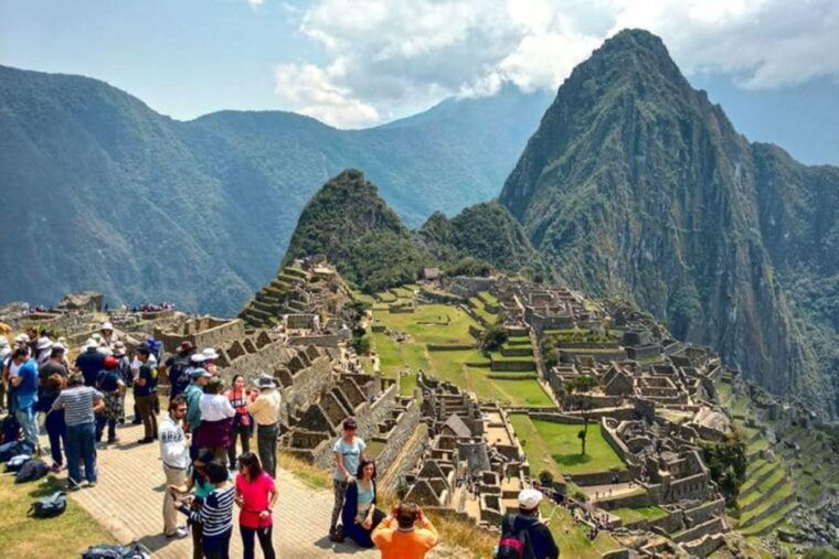 machu-picchu-1-day-adventure-lunch-2