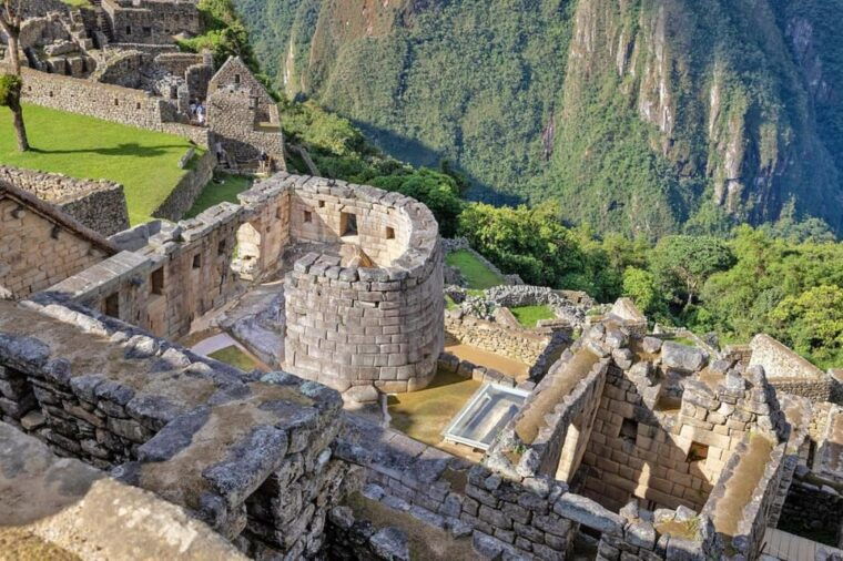 machu-picchu-tour-by-train-2