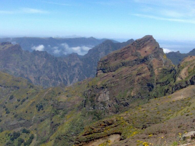 madeira-pico-do-arieiro-laurissilva-forest-east-tour
