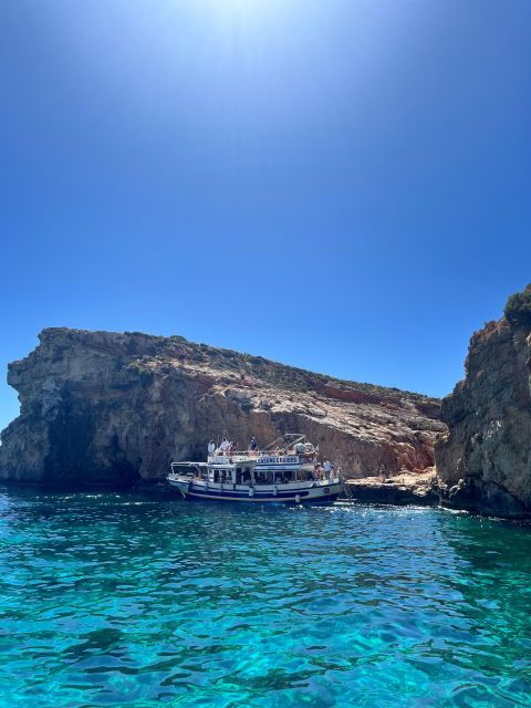 malta-comino-gozo-blue-crystal-lagoon-and-caves-cruise