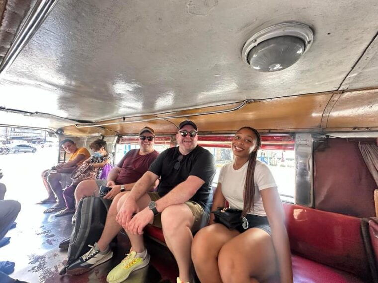 manila-tuktuk-and-jeepney-ride-guided-tour