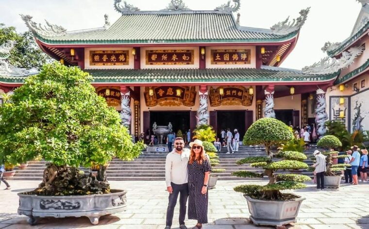 marble-and-monkey-mountain-am-phu-cave-morning-tour