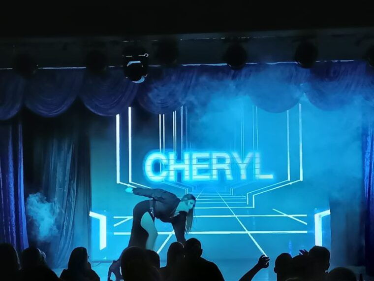 marmaris-talk-of-the-town-dinner-show-with-pickup