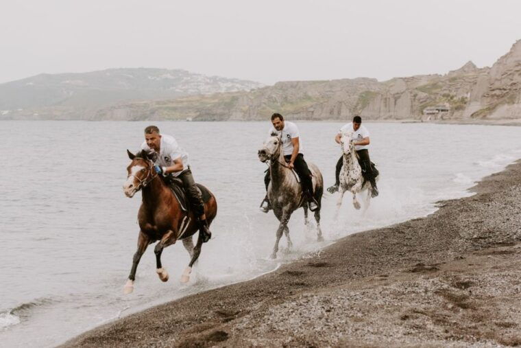 megalochori-horseback-riding-tour-for-experienced-riders