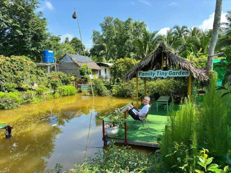 mekong-delta-experience-1day-bicycle-kayak-cano-fishing