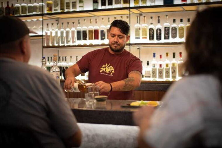 mezcal-tastings-by-el-tasting-room