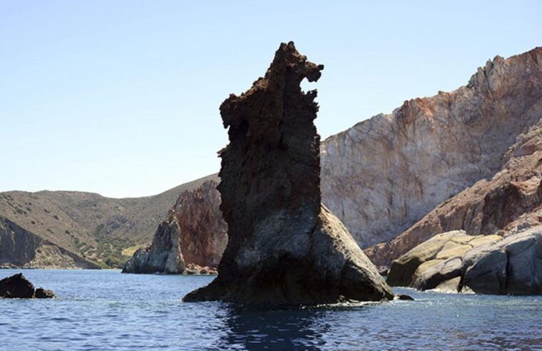 milos-milos-and-polyaigos-snorkeling-and-sup-cruise
