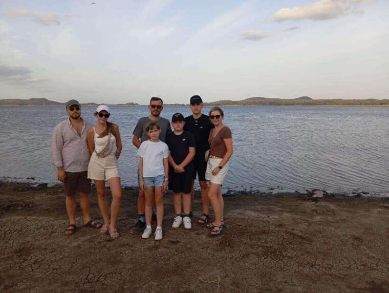 minneriya-national-park-half-day-safari-morning-or-evening