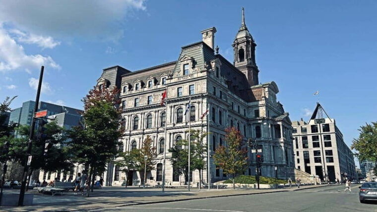 montreal-3-hour-private-car-tour-with-expert-local-guide