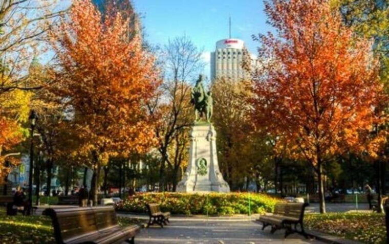 montreal-downtown-underground-walking-tour-with-a-guide