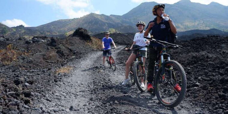 mount-batur-black-lava-cycling-tour-w-natural-hot-spring