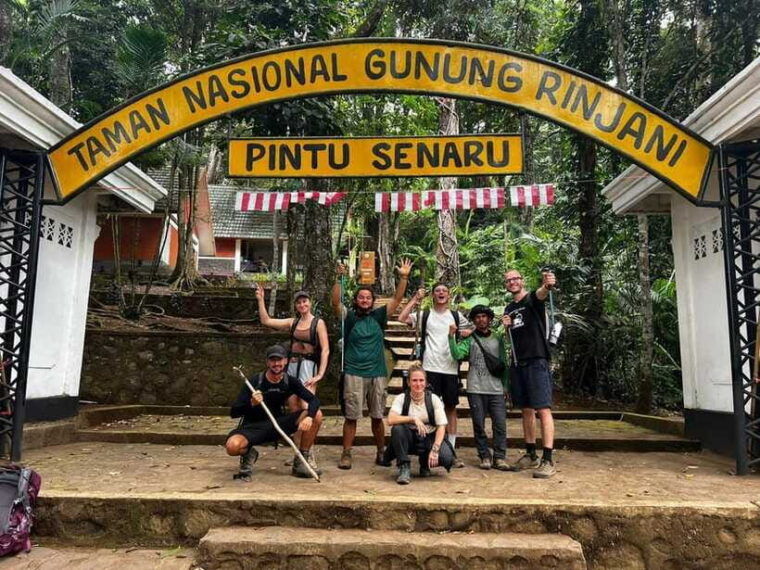 mount-rinjani-senaru-crater-rim-2-day-1-night