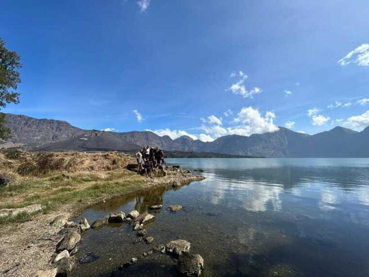mount-rinjani-trek-3d-2n-to-summit-lake-hotspring