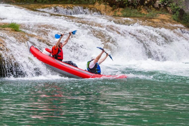 mreznica-waterfalls-kayaking-slunj-rastoke-plitvice